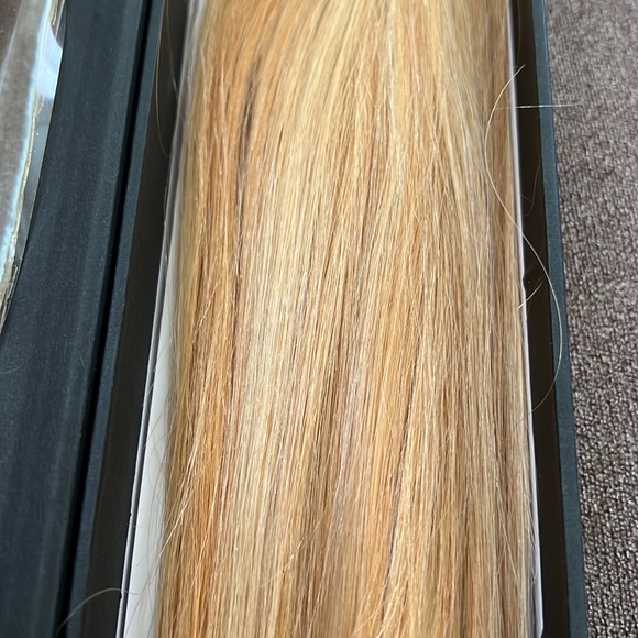 NEW 20” #P16/613 BTB 100% human hair clip extensions - Picture 4 of 10